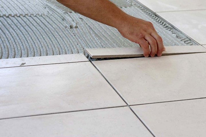 Seramik fayans döşeme