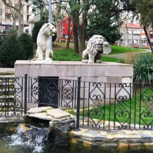 İstanbul Doğancılar Bölgesinde Ustalar