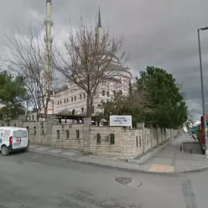 İstanbul Esatpaşa Bölgesinde Ustalar