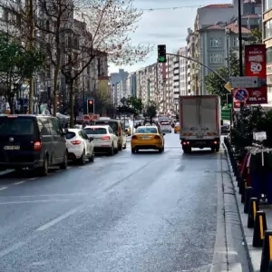 İstanbul Halaskargazi Bölgesinde Ustalar